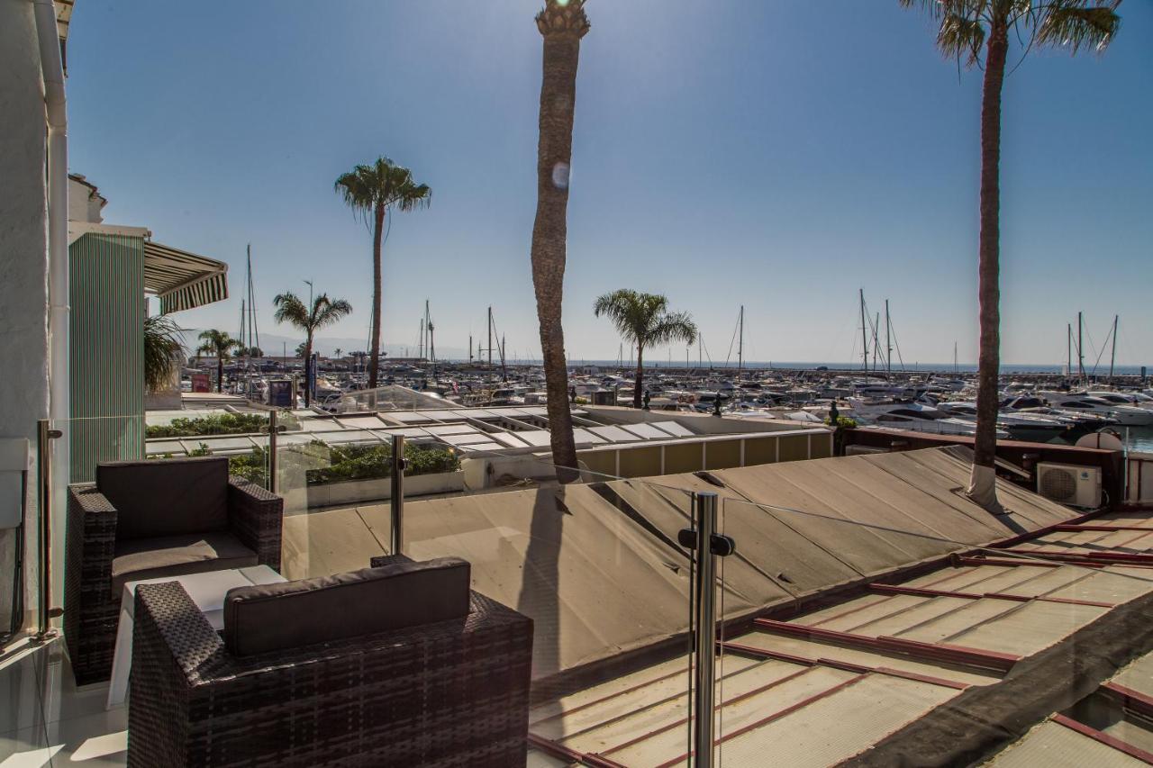 First Line P. Banus Sleeps 4 Lägenhet Marbella Exteriör bild